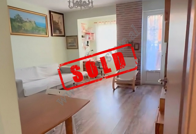 Apartament 1+1 p&euml;r shitje n&euml; Rrug&euml;n Tanush Topia, pran&euml; Rrug&euml;s Idriz Dollak